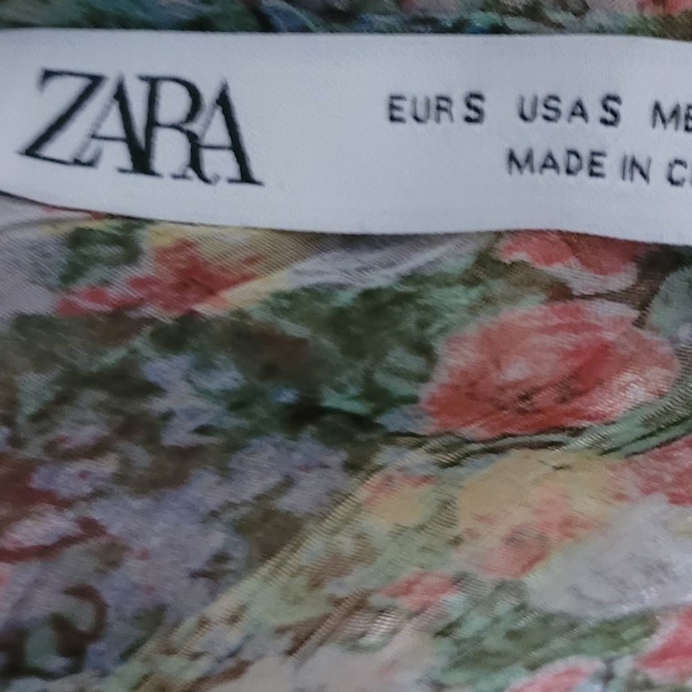 Zara Multicolor Floral Ruffle Blouse - Picture 2 of 4